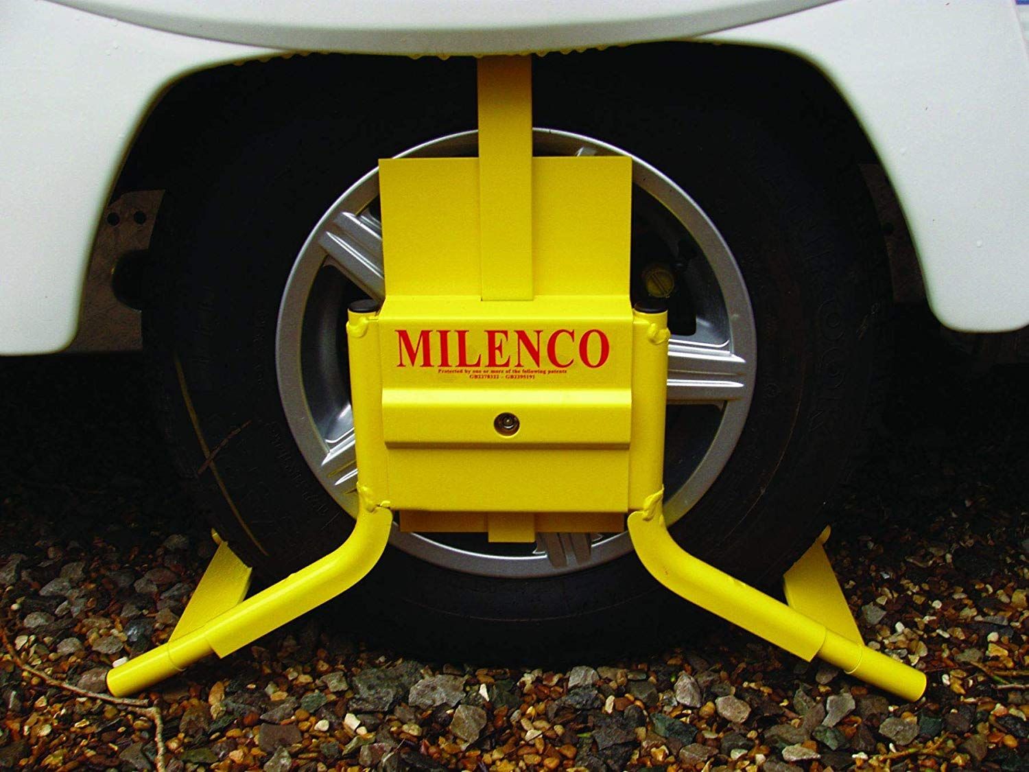 milenco 16 in wheel clamp 4.jpg.jpg