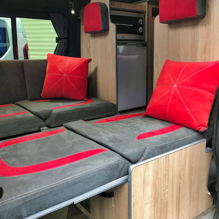 Nissan Paradise Campervan Rear, Motorhome With King Size Bed Uk
