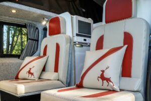 Paradise Deluxe VXe - Interior 4